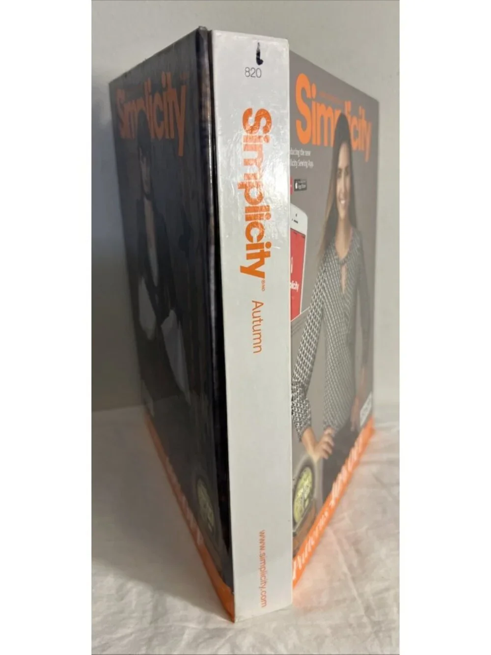 Simplicity Autumn 2014 Store Use Catalogue of Sewing Patterns Hardcover